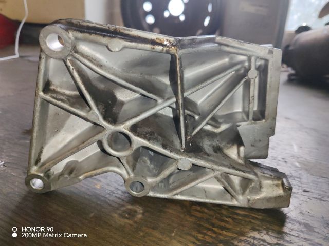 bontott VW POLO III Motor Tartó Bak (Pozíciófüggetlen)