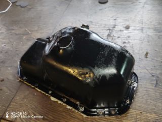 bontott VW POLO III Olajteknő