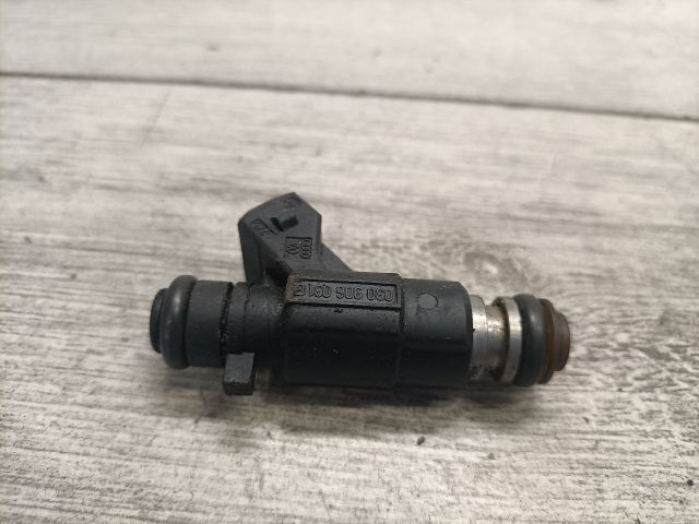 bontott VW POLO III Porlasztó (1 db)