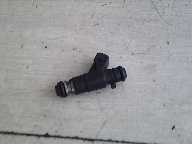 bontott VW POLO III Porlasztó (1 db)