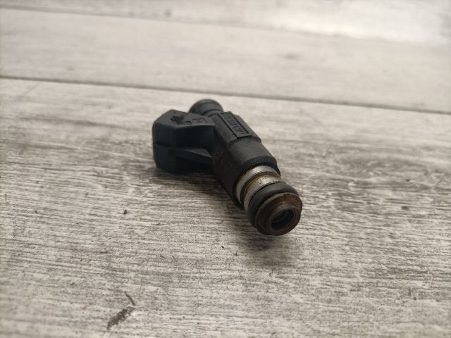 bontott VW POLO III Porlasztó (1 db)