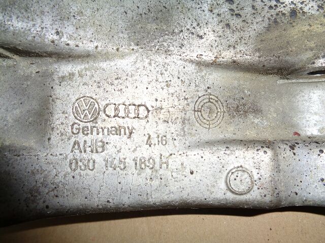 bontott VW POLO III Szíjfeszítő Görgő