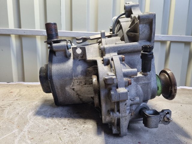 bontott VW POLO III Váltó (Mechanikus)