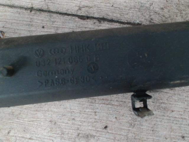 bontott VW POLO III Vízcső