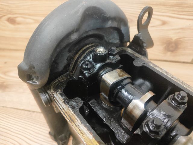 bontott VW POLO III Hengerfej