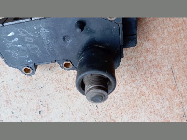 bontott VW POLO III Központi Injektor