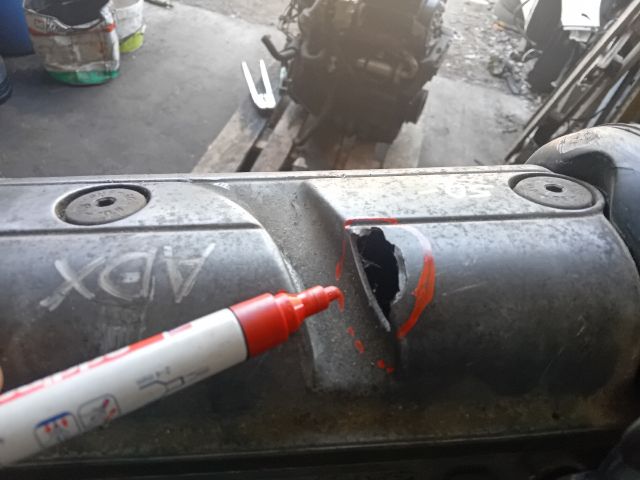 bontott VW POLO III Motor (Fűzött blokk hengerfejjel)