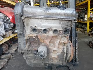 bontott VW POLO III Motor (Fűzött blokk hengerfejjel)