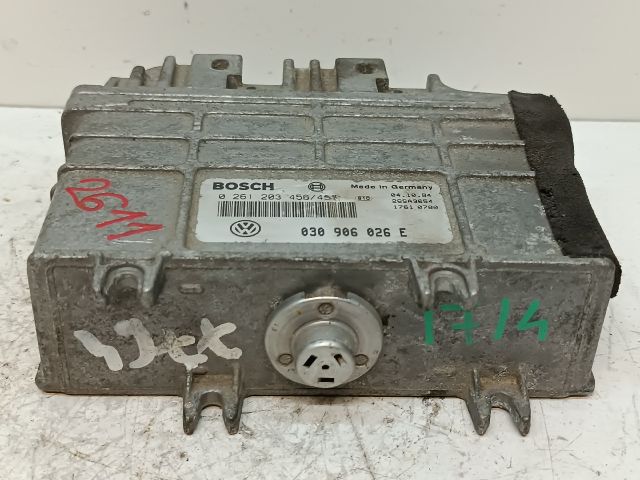 bontott VW POLO III Motorvezérlő