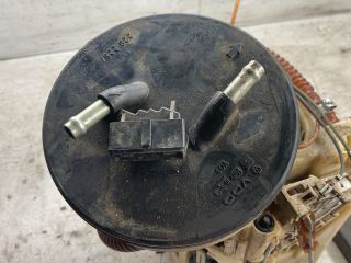 bontott VW POLO III Üzemanyag Szivattyú