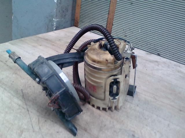 bontott VW POLO III Üzemanyag Szivattyú