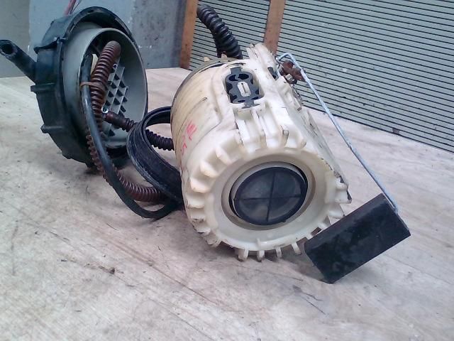 bontott VW POLO III Üzemanyag Szivattyú