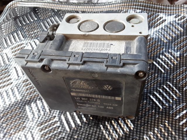 bontott VW POLO III ABS Kocka