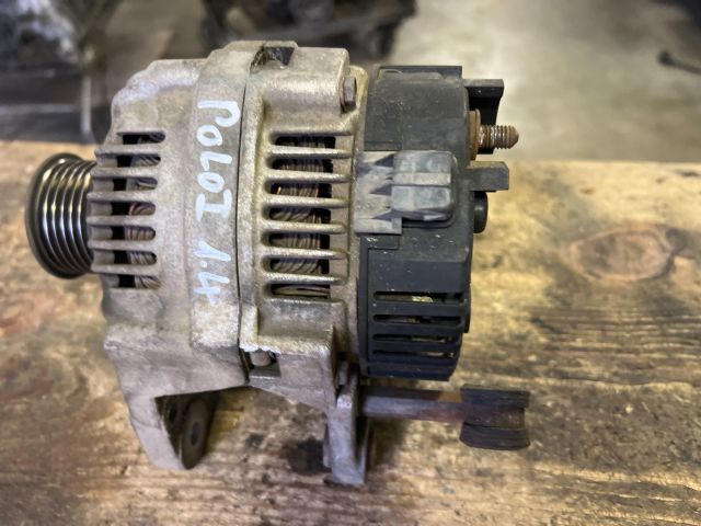 bontott VW POLO III Generátor
