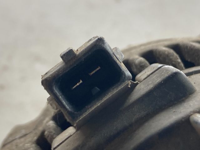 bontott VW POLO III Generátor