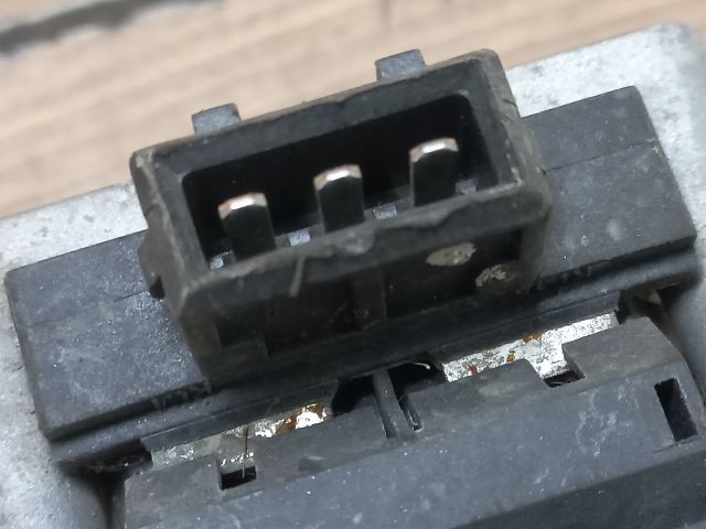 bontott VW POLO III Gyújtótrafó