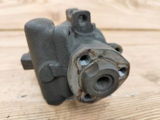 bontott VW POLO III Kormányszervó Motor (Hidraulikus)