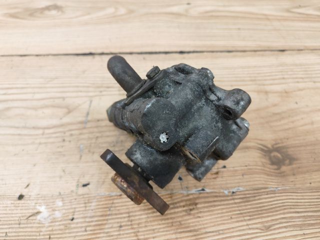 bontott VW POLO III Kormányszervó Motor (Hidraulikus)