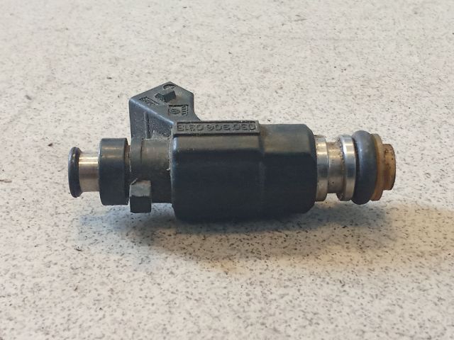 bontott VW POLO III Porlasztó (1 db)