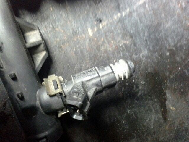 bontott VW POLO III Porlasztó Sor / Híd