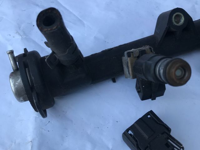 bontott VW POLO III Porlasztó Sor / Híd