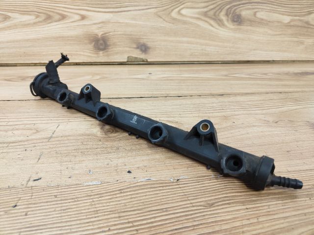 bontott VW POLO III Porlasztó Sor / Híd