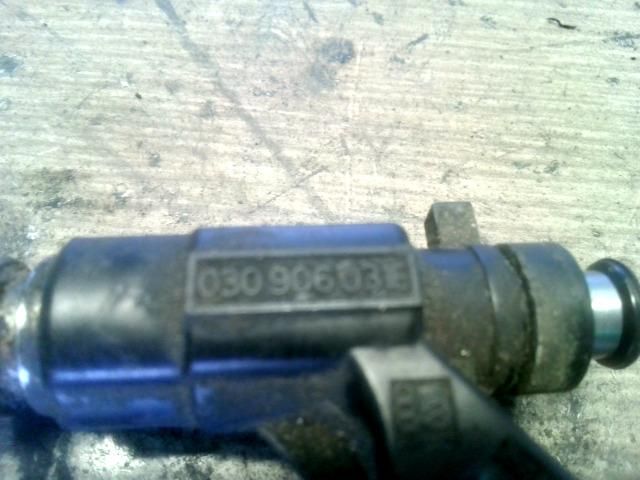 bontott VW POLO III Porlasztó Sor / Híd