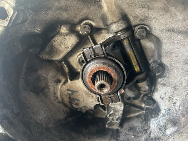 bontott VW POLO III Váltó (Mechanikus)