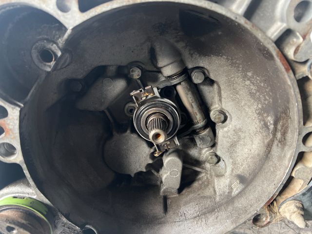 bontott VW POLO III Váltó (Mechanikus)