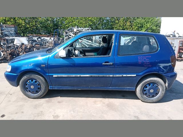 bontott VW POLO III Bal első Rugó