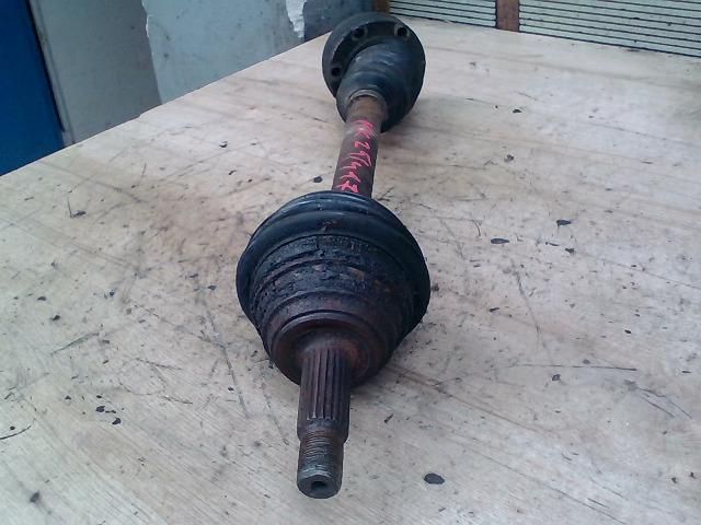 bontott VW POLO III Bal Féltengely