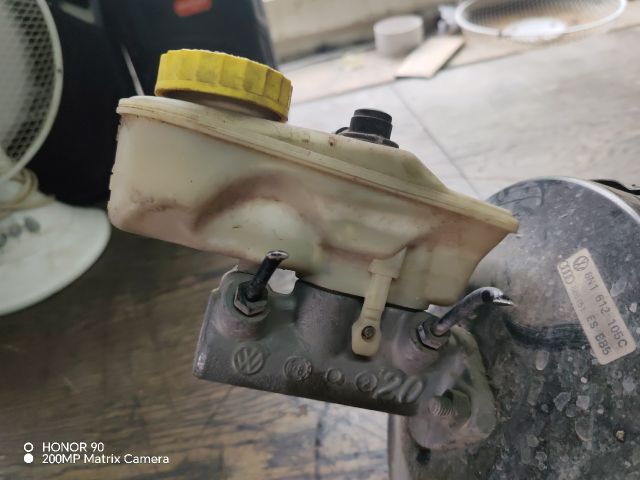 bontott VW POLO III Fékrásegítő