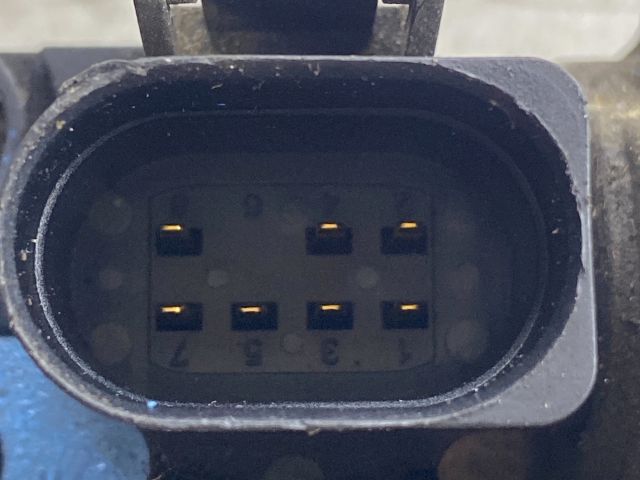 bontott VW POLO III Fojtószelep (Mechanikus)