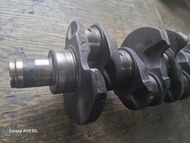 bontott VW POLO III Főtengely (Magában)