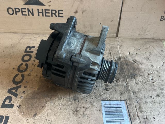 bontott VW POLO III Generátor