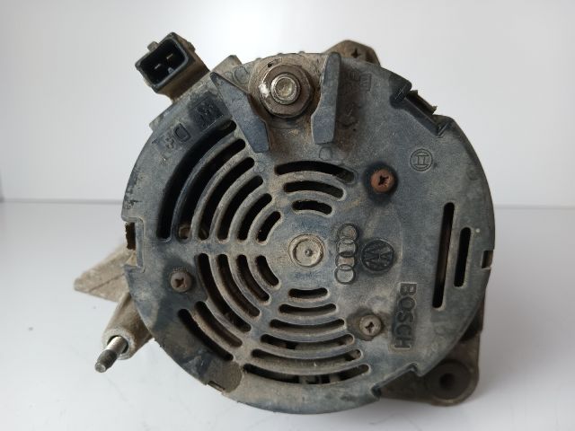 bontott VW POLO III Generátor