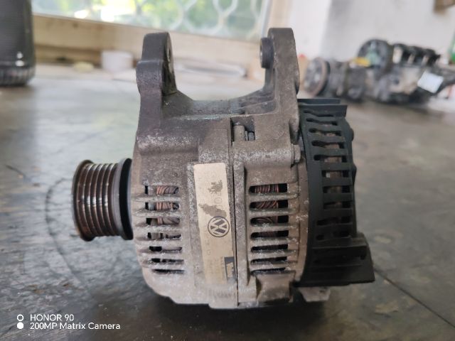 bontott VW POLO III Generátor