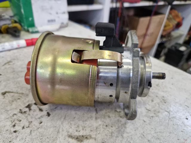 bontott VW POLO III Gyújtáselosztó