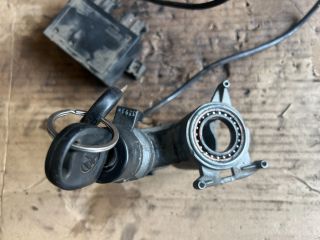 bontott VW POLO III Gyújtáskapcsoló