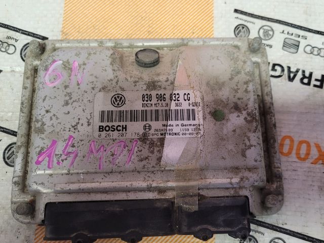 bontott VW POLO III Hengerfej