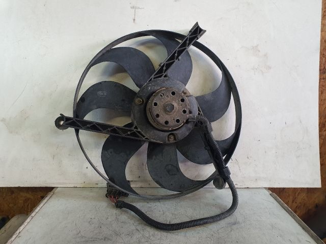 bontott VW POLO III Hűtőventilátor