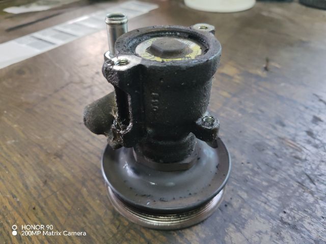 bontott VW POLO III Kormányszervó Motor (Hidraulikus)