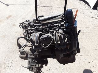 bontott VW POLO III Motor (Fűzött blokk hengerfejjel)