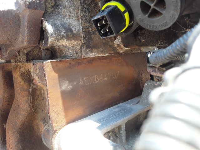 bontott VW POLO III Motor (Fűzött blokk hengerfejjel)