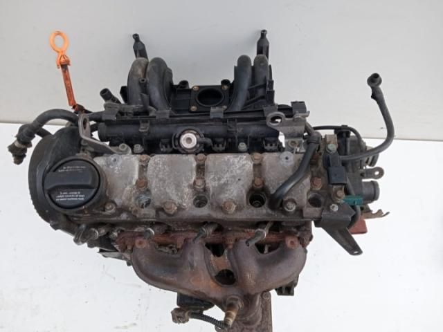 bontott VW POLO III Motor (Fűzött blokk hengerfejjel)