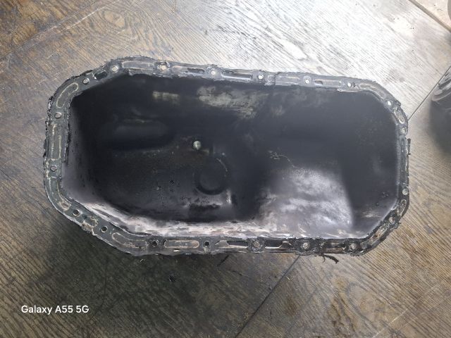 bontott VW POLO III Olajteknő