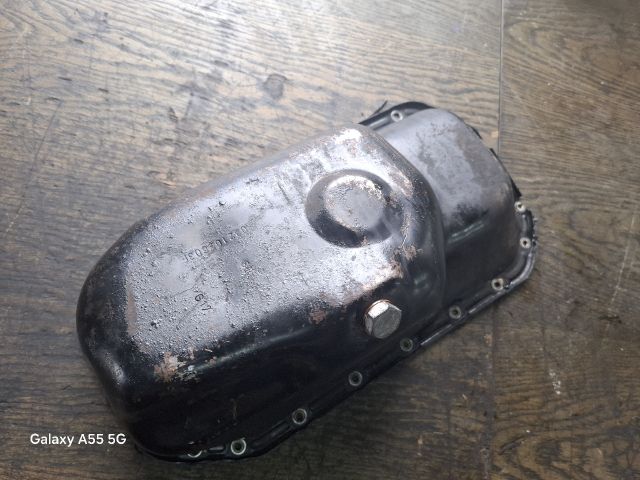 bontott VW POLO III Olajteknő