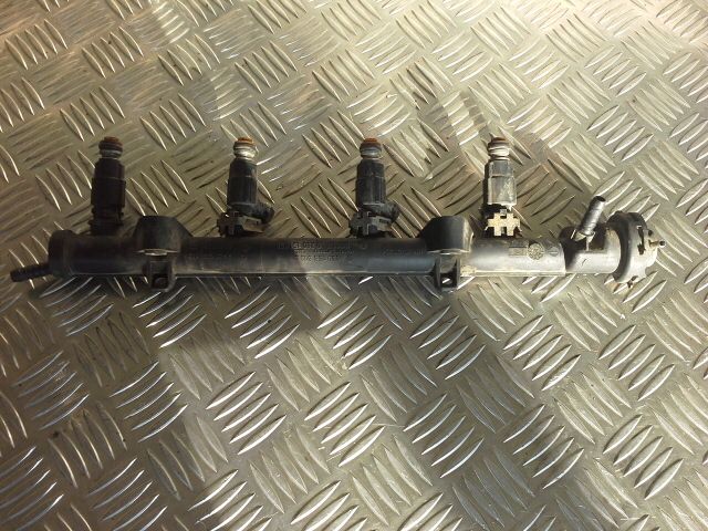 bontott VW POLO III Porlasztó (1 db)