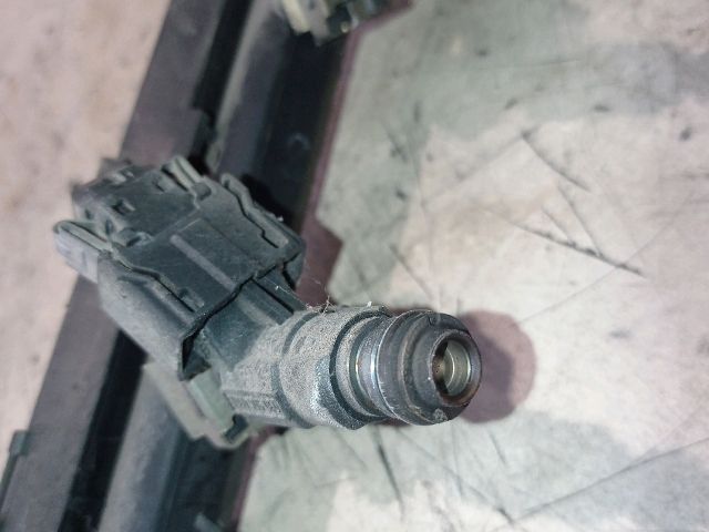 bontott VW POLO III Porlasztó (1 db)