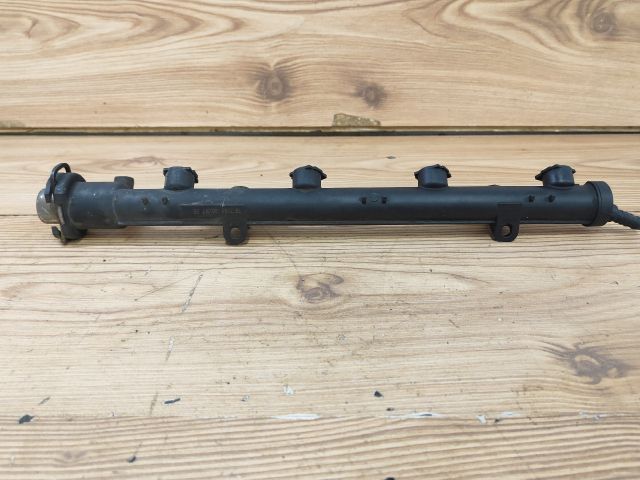 bontott VW POLO III Porlasztó Sor / Híd